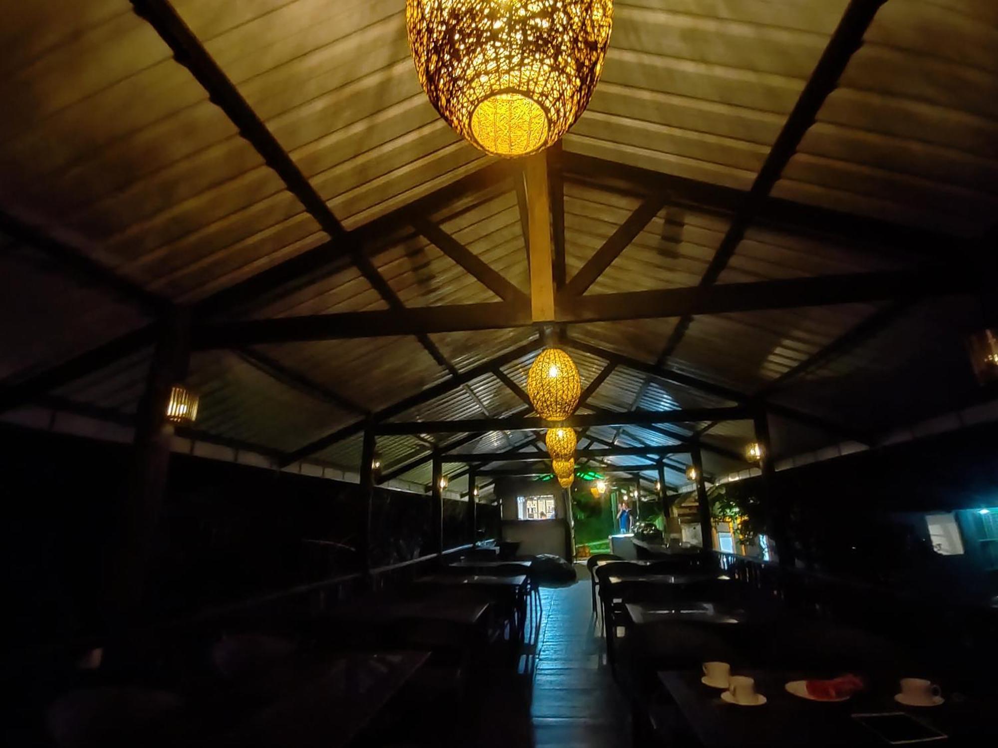 Explore Sinharaja Rain Forest Tour Camp Dombagoda エクステリア 写真